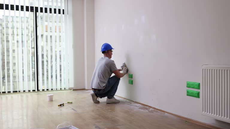 Best Attic Mold Removal  in Commercial Point, OH